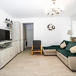 Star Of The Sea Astoria Mamaia Nord Apartment *
